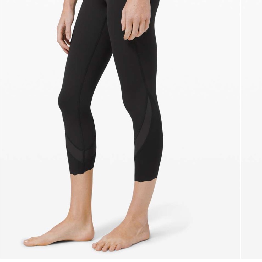Lululemon Wunder Under High-Rise Crop 23" Scallop
